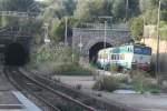 E656 469 verl�sst mit dem Regionalzug Napoli - Sapri den ...
