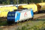 26.9.2007: 185 510-5 abgeb�gelt im Magdeburger Industriehafen.  ...
