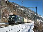 RTS Re 185 570-9 am 17. Nov. 2007 bei Hohtenn. ...