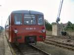 VT 172 in roter Originalfarbe, hier 2005 in Rheinsberg/Mark  ...