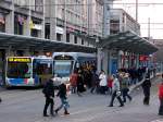 Stadtbahn-Linie 1 (Richtung Brebach) ...  Johannes Bur 15.12.2007