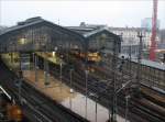 Am fr�hen Morgen des 27.01.2008 steht eine S-Bahn der Linie ...