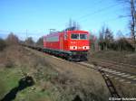 155 120 mit Flachwagenzug ...  Oliver Schr�der 11.02.2008