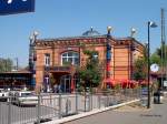 Hundertwasser-Bahnhof Uelzen, Seite zu ...  Volkmar D�ring 26.08.2004
