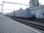 2 Re 465 der BLS stehen in Spiez. Sie fahren ... 2 Re 465 der BLS stehen in Spiez. Sie fahren ...