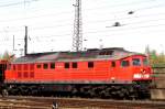 232 022-4 in Halle /Saale .Lok hat glatte Batteriekastenklappen und ...