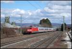 BR 101 mit Zugen IC 2066 nach Karlsruhe Hbf in Aalen-Essingen. Gezogen von 101 065. Aufgenommen am 11.M�rz 08.