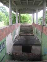 schwarze-pumpe Bahnhof Schwarze Pumpe, Sicht von den ehm. Gleisen 2 & 3. Hier kommt keiner mehr runter.