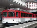 RB Rigi Bahnen RB - Triebwagen Bhe 4/4  21 im Bahnhof von Vitznau am 27.01.2008