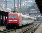 W�hrend DB Lok 101 ...  De Rond Hans und Jeanny 17.03.2008