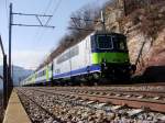 Re 420 501 mit RE nach Brig unterhalb von Lalden ...