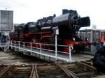 BR 52 8154-8 auf der Drehscheibe der Railworld Gera. 22.03.08 ...