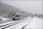 ET23005 f�hrt als ABR99606, (RE16 Ruhr-Sieg-Express ), bei Benolpe durch den ...