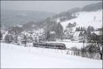 Oberhalb von Benolpe wurde dieser ET22xxx als ABR99723, (RB91 Ruhr-Sieg-Bahn ) ...