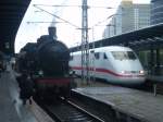 Alt gegn Neu im Hamburger Hbf. 24.3.08  ...
