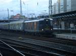 Der Fun-Express f�hrt am Abend in den HH-Hbf ein.  ...