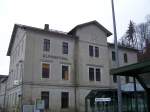 Das mehr als 120 Jahre alte EG des Bhf Klingenthal, ...