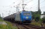 R4C 185 CL 004 durchf�hrt mit einem Kesselwagenzug Oberhausen West. ...