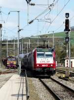 E-Lok 4017 f�hrt mit ...  De Rond Hans und Jeanny 30.03.2008