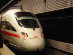 Ein ICE T im Untergeschoss des Berliner Hbf&acute;s.  ...