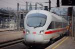 br-411-ice-t Der mitt�gliche ICE 24  Wien - Frankfurt/Main - Dortmund f�hrt in Linz Hbf ein. F�r den Trip in die Bankenmetropole ben�tigt der Neige-Technik-ICE nur 5 Std 20 Min. Gefahren wird im 2-Stunden-Takt.  