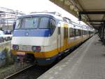 2958 auf Gleis 1 in Utrecht CS als Nahverkerhszug nach ...