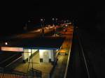 S-Bahnhof Altglienicke bei Nacht ...  Roger Mathys 11.04.2008
