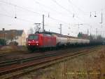 145 008 zieht einen Güterzug durch den Bahnhof Raguhn. Sie ... 145 008 zieht einen Güterzug durch den Bahnhof Raguhn. Sie ...