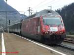 SBB Re 460 015, die zur Zeit als Werbelok für ... SBB Re 460 015, die zur Zeit als Werbelok für ...