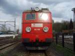 3E-100 von vorne.   ...