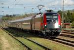 Intercity 692 forschung-auf-schiene.at mit der neuesten Werbelok fuer den Railjet ...