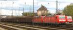 185 093-2 und 087-4 kommen mit einem aus Hbis bestehenden ...