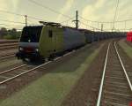 ES 64 F 4-017 mit Schiebewandwaggons  ...