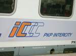 Sonstiges Nahaufnahme des Logos, das auf den Wagen der polnischen PKP angebracht ist. Fotografiert am 09.04.08 im Berliner Hbf.