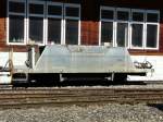 MOB Montreux - Berner Oberland - Bahn MOB - Schotterwagen Fdk 902 im Bahnhofsareal von St.Stephan am 29.03.2008