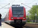 Mal wieder eine Testfahrt des 422 002/502. Hier in Geilenkirchen ...