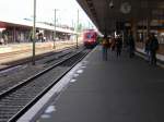 �BB 1116 bei der Einfahrt mit einem IC nach Hamburg ...
