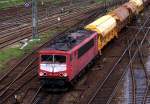 Orientrote 155 214-0 rollt mit Gz. (Harnstoffgranulat in Tads) ...