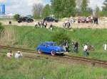 Auch ein Warszawa-Schienenauto durfte selbstverst�ndlich auf der Parade nicht fehlen. ...