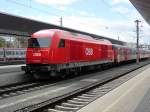 Eine BR 2016 steht in Klagenfurt Hbf mit ihrem Regionalzug ... Eine BR 2016 steht in Klagenfurt Hbf mit ihrem Regionalzug ...