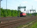 145 064 durchf�hrt Lz den Bahnhof Muldenstein in Richtung Berlin. ...