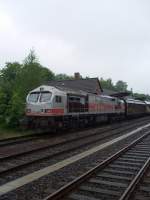 MKB V 20 steht am 17.5.2008 in Stadtoldendorf mit einem ...