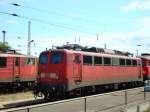 Am 18.05.08 wartete 139 135-8 im Bahnhof von Wismar auf ...