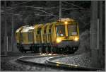 Speno Schienenschleifzug SKL 966 001-7 bei der Arbeit.
Zeltweg 18.05.2008  ...