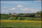 Die schwarze ER 20 - 008 (223 008) bringt am ... Die schwarze ER 20 - 008 (223 008) bringt am ...