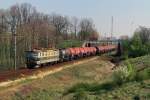 182 007 (Lotus) mit Kesselzug in Rudna (28.04.2008)  ...
