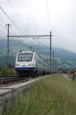 Ein Cisalpino am 05.06.2008 bei der Durchfahrt durch Reichenbach i.K. ...