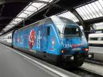 SBB - 460 044-1 mit Werbung im Hauptbahnhof von Zürich ... SBB - 460 044-1 mit Werbung im Hauptbahnhof von Zürich ...