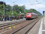 In Hagenow Land hat Einfahrt der RE1 mit der 120 ...