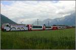 Ein Zug im Kornfeld. Ge 4/4 III 650 Seewis-Valzeina mit ...